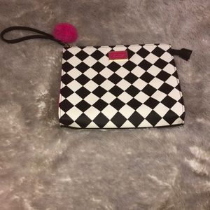 Wristlet